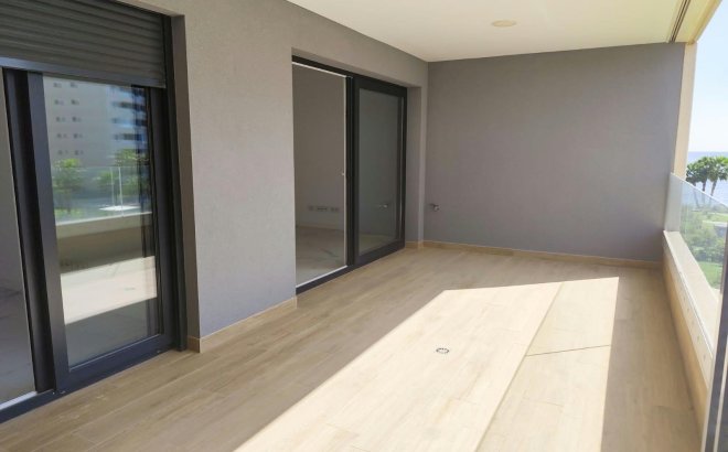 Resale - Apartment -
Orihuela Costa - Punta Prima