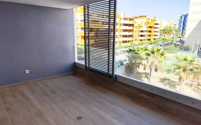 Resale - Apartment -
Orihuela Costa - Punta Prima
