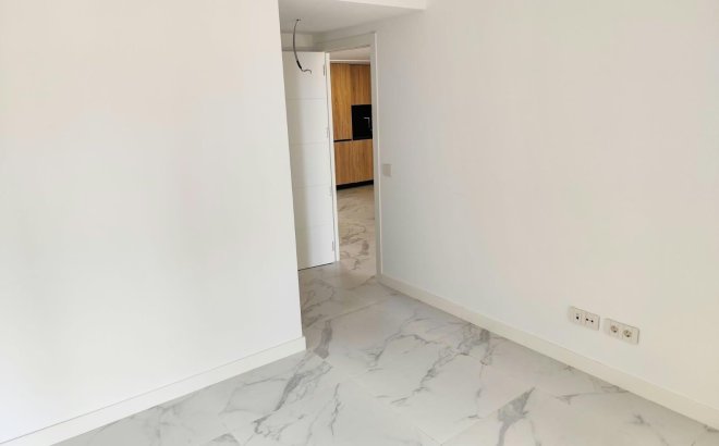 Resale - Apartment -
Orihuela Costa - Punta Prima