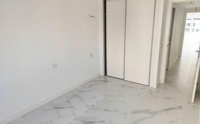 Resale - Apartment -
Orihuela Costa - Punta Prima