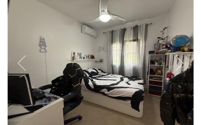 Revente - Town House -
Orihuela Costa - La Florida