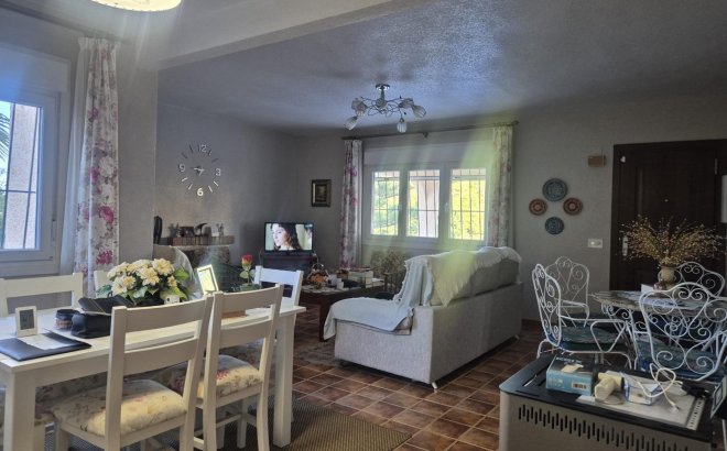 Revente - Villa -
Torrevieja - Los Balcones - Los Altos del Edén