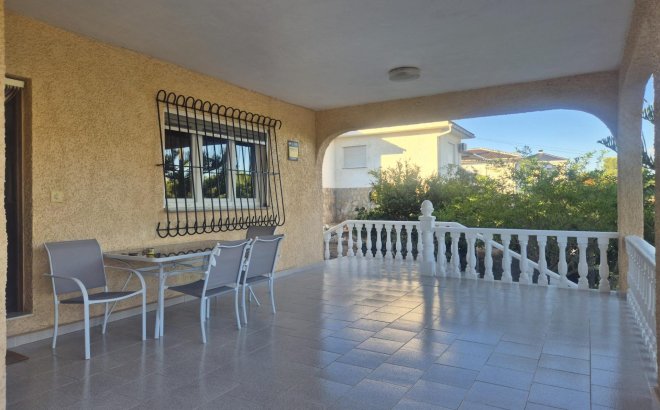 Revente - Villa -
Torrevieja - Los Balcones - Los Altos del Edén