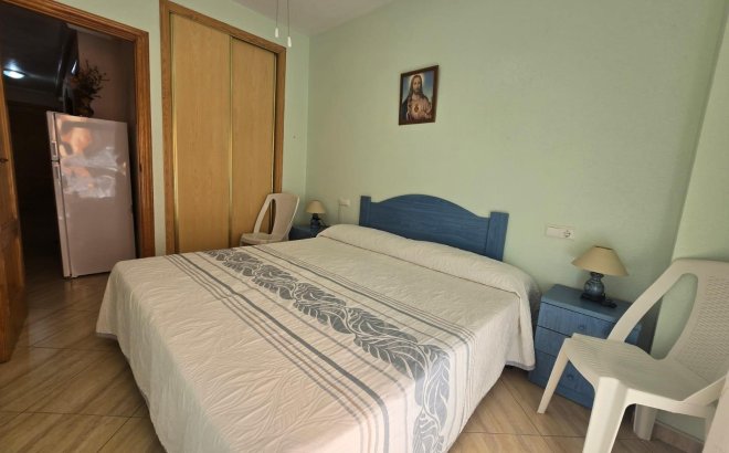 Revente - Appartement -
Torrevieja - Playa del Cura