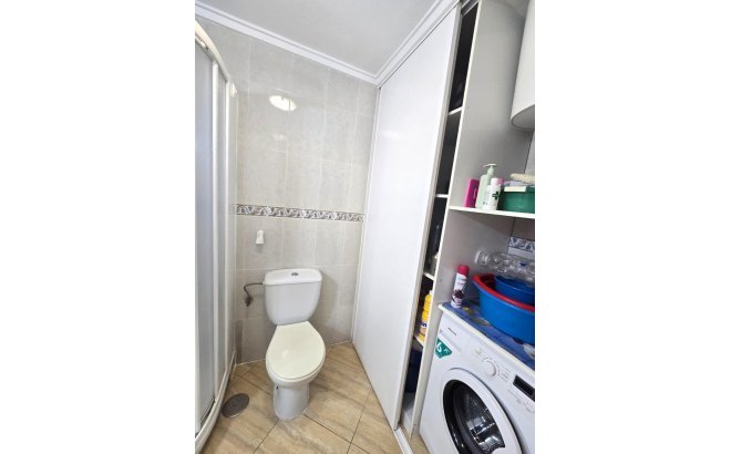 Revente - Appartement -
Torrevieja - Playa del Cura