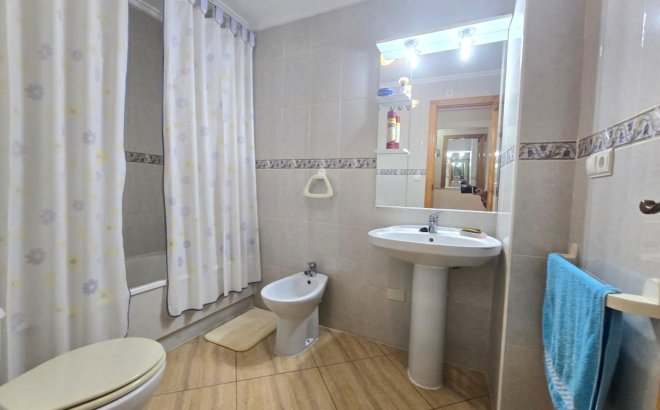 Revente - Appartement -
Torrevieja - Playa del Cura