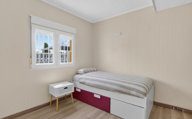 Resale - Town House -
Torrevieja - Costa Blanca