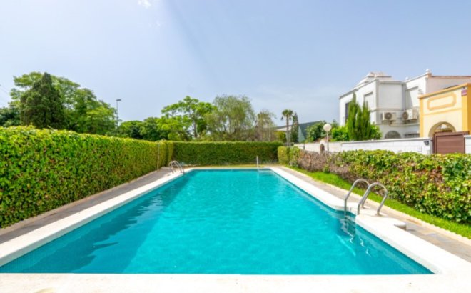 Resale - Town House -
Torrevieja - Costa Blanca