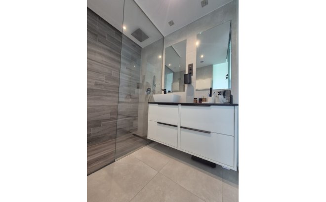 Resale - Penthouse -
El Raso - Costa Blanca