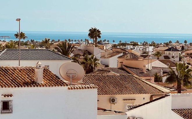Resale - Apartment -
Villamartin - Costa Blanca