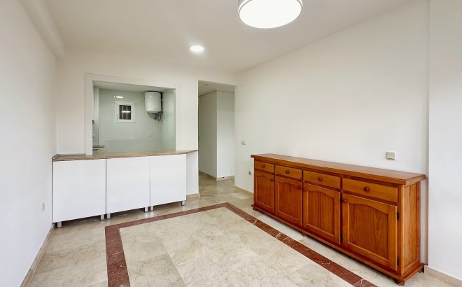 Revente - Appartement -
Orihuela Costa - Costa Blanca
