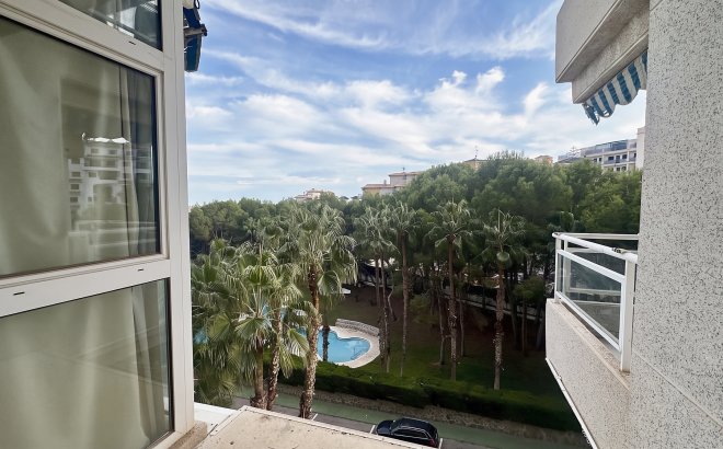 Revente - Appartement -
Orihuela Costa - Costa Blanca