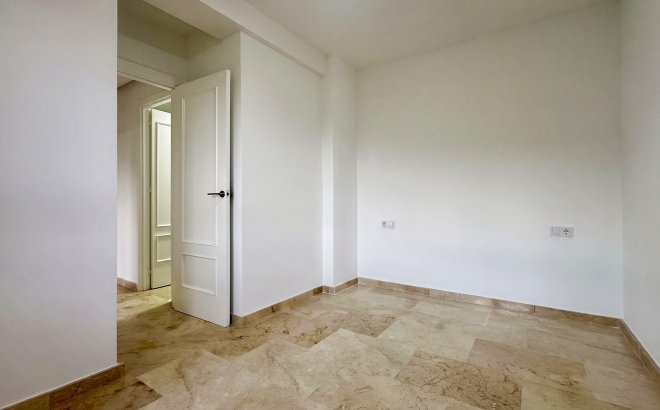 Revente - Appartement -
Orihuela Costa - Costa Blanca