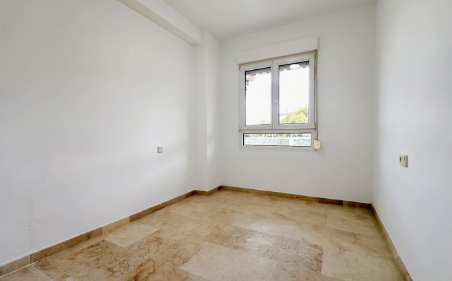 Revente - Appartement -
Orihuela Costa - Costa Blanca