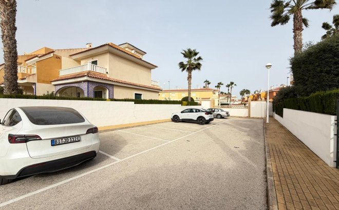 Herverkoop - Bungalow -
Rojales - Doña Pepa
