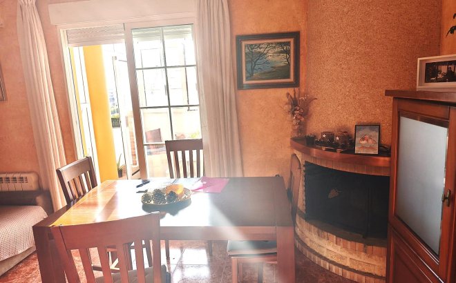 Resale - Apartment -
Torrevieja - Centro