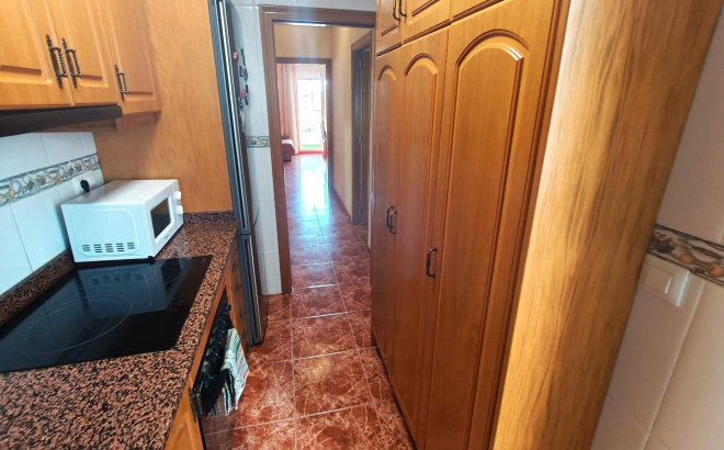 Resale - Apartment -
Torrevieja - Centro