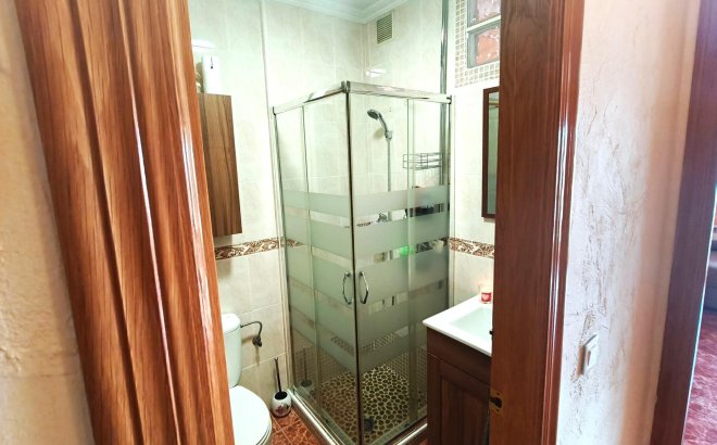 Resale - Apartment -
Torrevieja - Centro