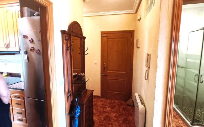Resale - Apartment -
Torrevieja - Centro