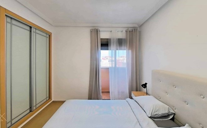 Revente - Appartement -
Orihuela Costa - Lomas de Cabo Roig