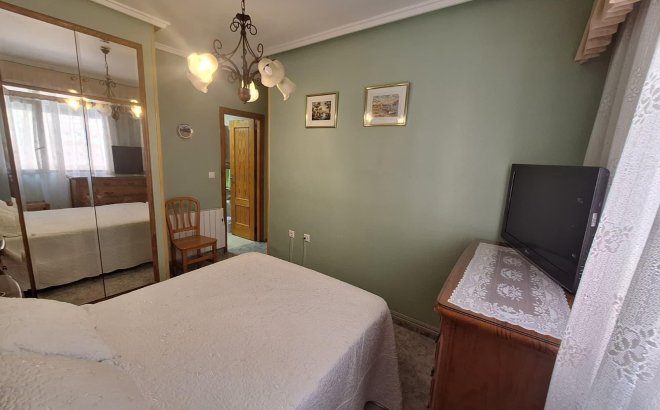 Resale - Apartment -
Torrevieja - Playa de los Locos