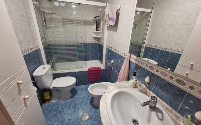 Resale - Apartment -
Torrevieja - Playa de los Locos