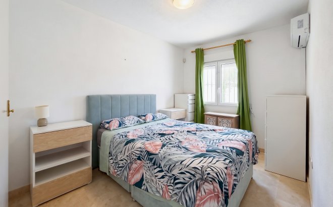 Revente - Town House -
Orihuela Costa - Costa Blanca