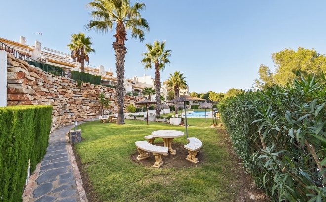 Revente - Town House -
Orihuela Costa - Costa Blanca
