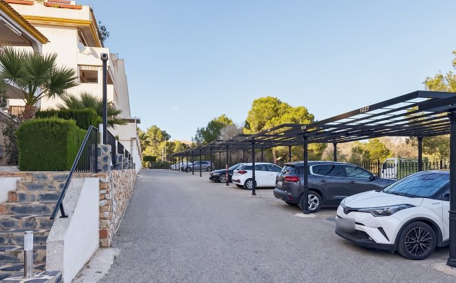 Revente - Town House -
Orihuela Costa - Costa Blanca
