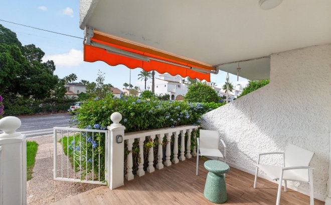 Resale - Apartment -
Villamartin - Costa Blanca
