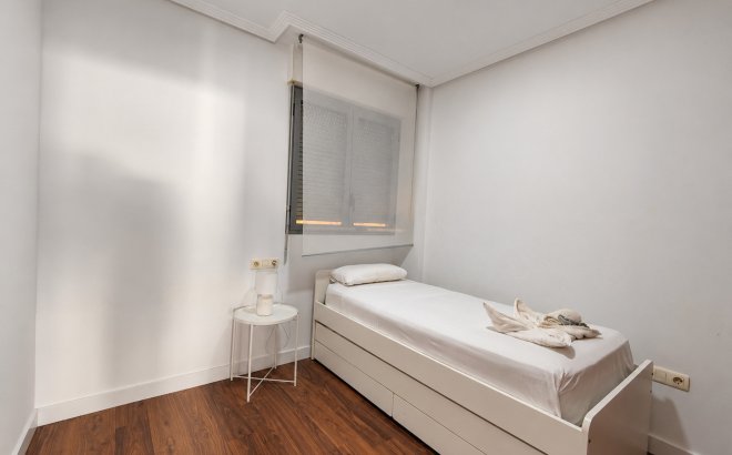 Revente - Appartement -
Torrevieja - Costa Blanca
