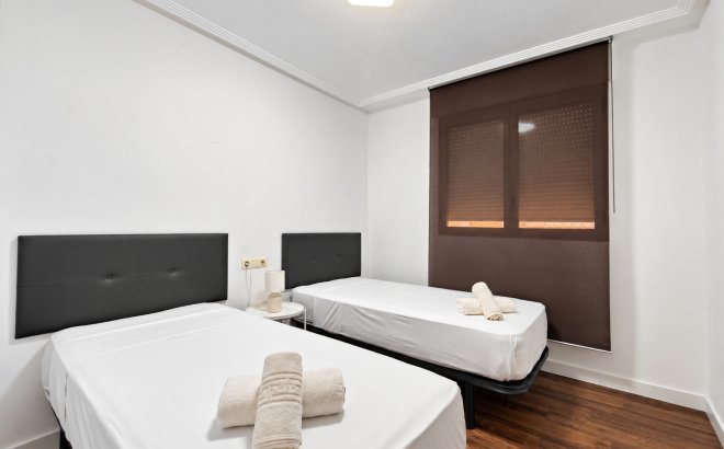 Revente - Appartement -
Torrevieja - Costa Blanca