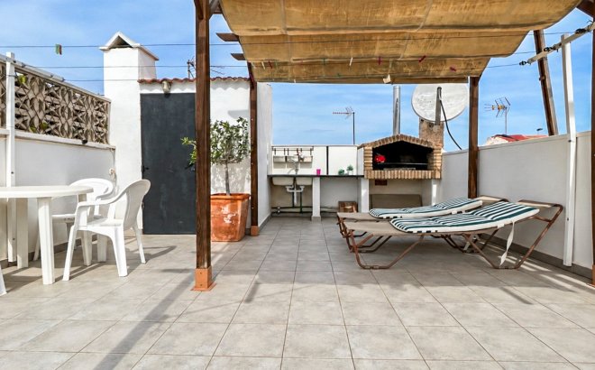 Resale - Bungalow -
Torrevieja - Costa Blanca