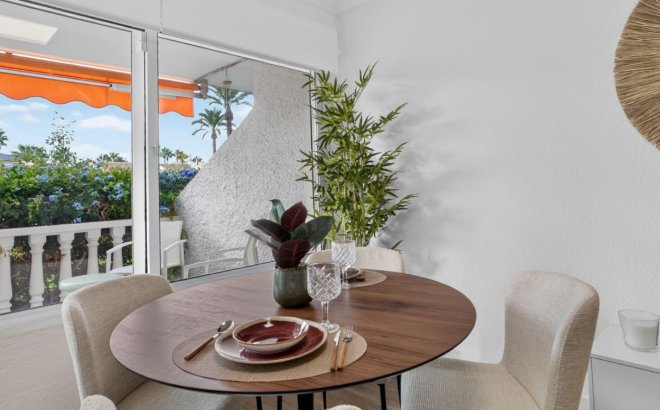 Revente - Appartement -
Orihuela Costa - Costa Blanca