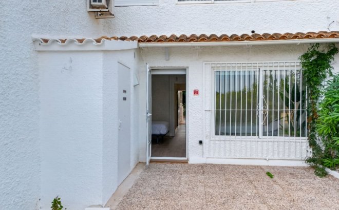 Revente - Appartement -
Orihuela Costa - Costa Blanca