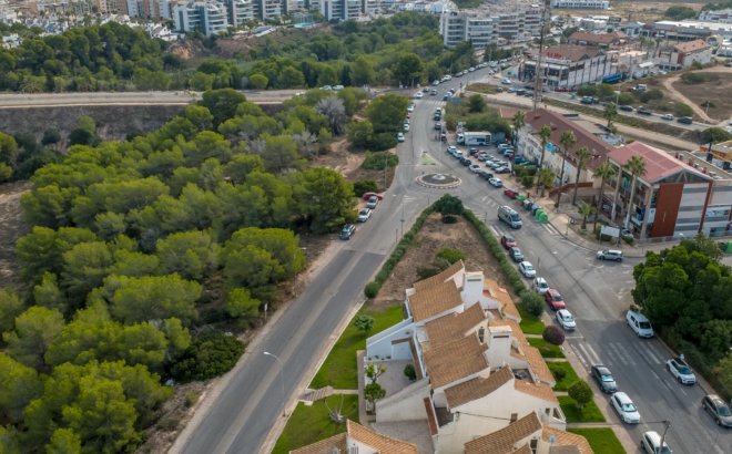 Revente - Appartement -
Orihuela Costa - Costa Blanca