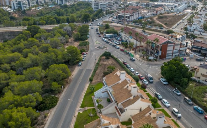 Revente - Appartement -
Orihuela Costa - Costa Blanca