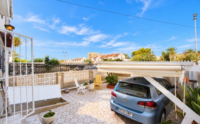 Resale - Town House -
Torrevieja - Costa Blanca