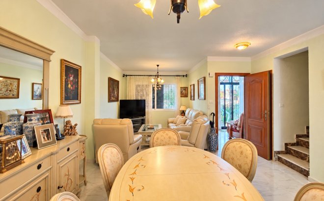 Resale - Town House -
Torrevieja - Costa Blanca