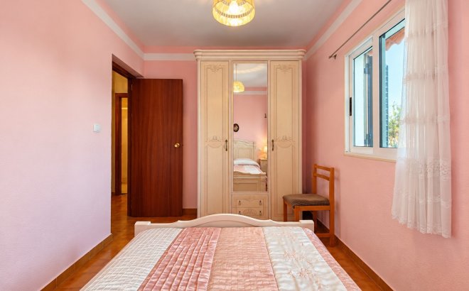 Resale - Town House -
Torrevieja - Costa Blanca
