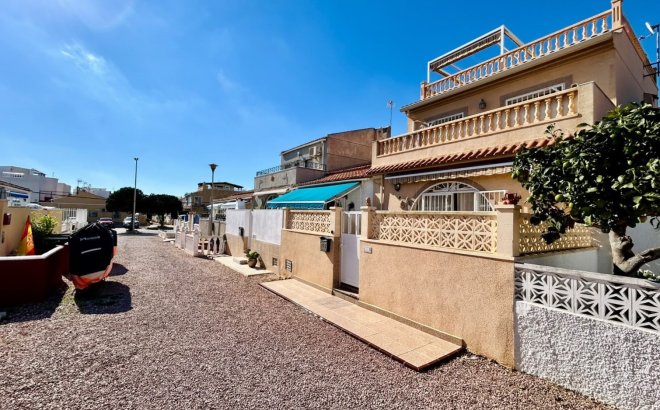 Revente - Town House -
Torrevieja - Costa Blanca