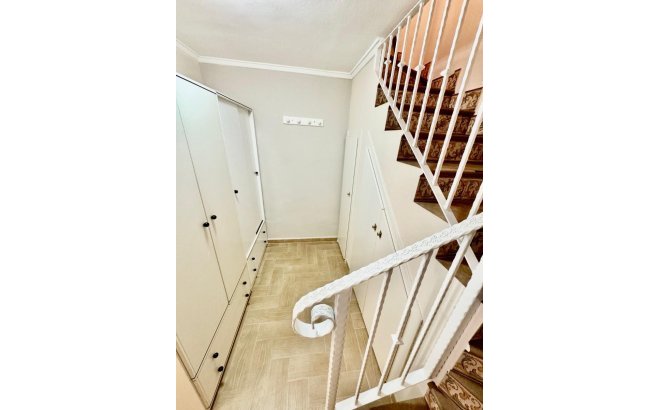 Revente - Town House -
Torrevieja - Costa Blanca