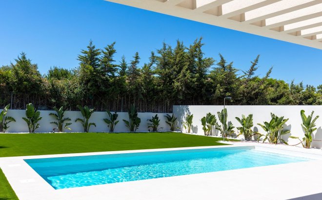 Resale - Villa -
Torrevieja - Costa Blanca