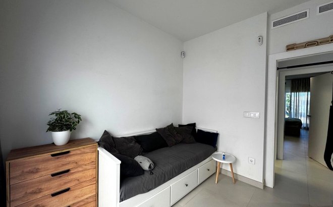Resale - Apartment -
Torrevieja - Torreta Florida