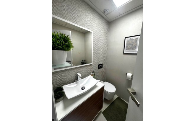 Resale - Apartment -
Torrevieja - Torreta Florida