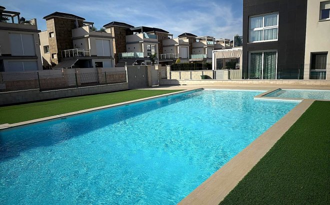 Resale - Apartment -
Torrevieja - Torreta Florida
