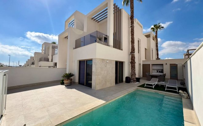 Resale - Semi Detached -
Rojales - Ciudad Quesada