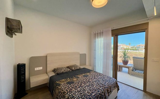 Resale - Semi Detached -
Rojales - Ciudad Quesada