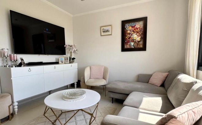 Resale - Dúplex -
Orihuela Costa - Lomas de Cabo Roig