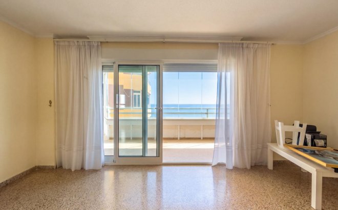 Resale - Apartment -
Torrevieja - La Mata Pueblo